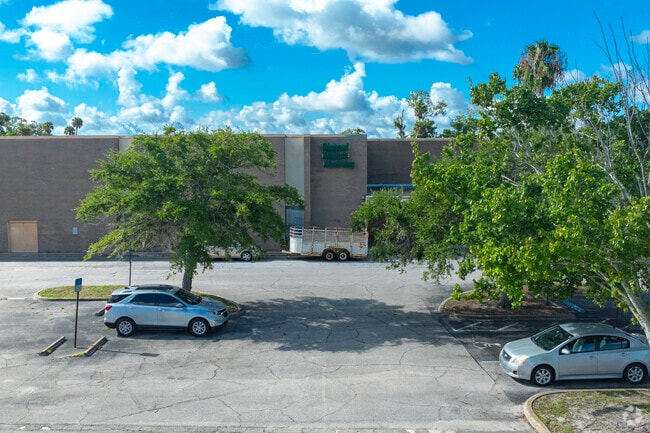 Richard Milburn Academy engages students in a non-traditional learning environment.