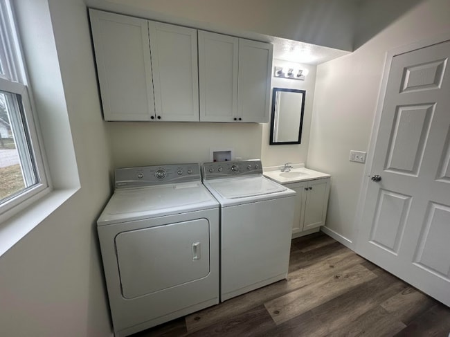 414 4th St, Griswold, IA 51535 - photo 3