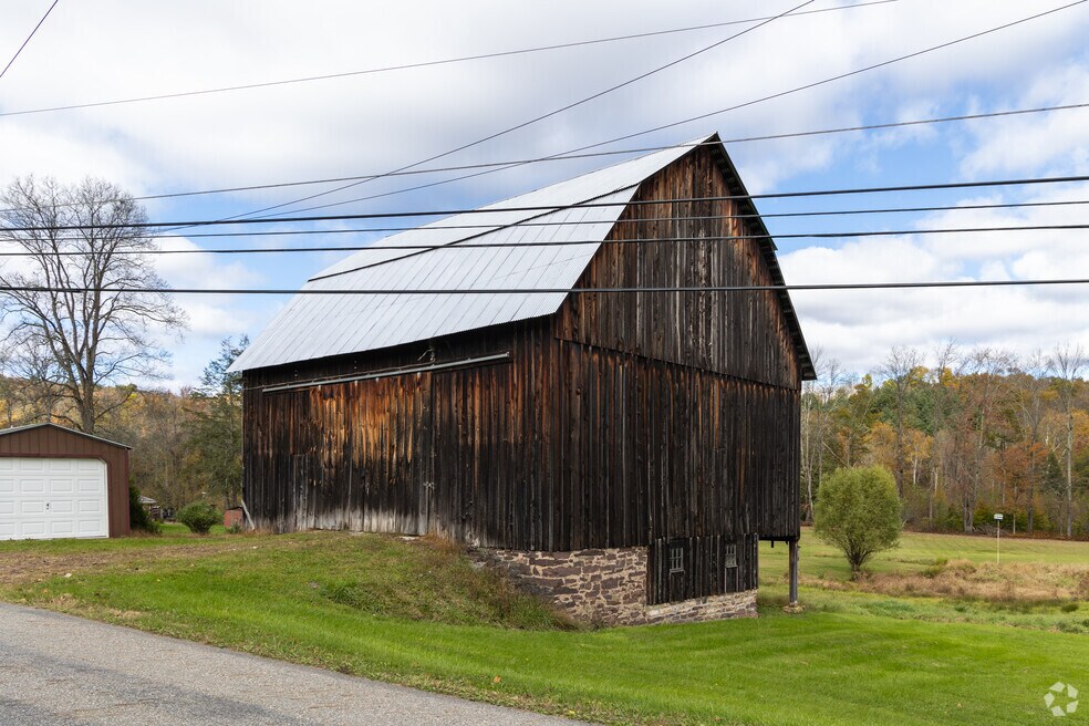 NH_PlunkettsCreek_558618_P2_BR_v1_111524