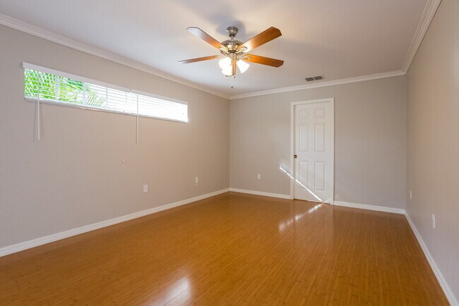 2607 Pine Valley Dr, Lakeland, FL 33810 - photo 7