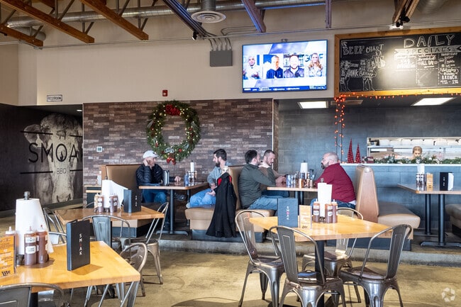 Chatfield residents can find classic fare and drinks at Smoak in Rochester.