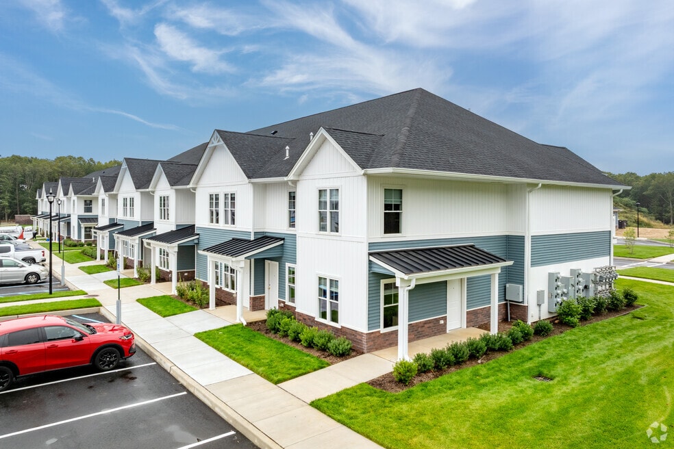 Mt Sinai Meadows, Mount Sinai, NY 11766 - photo 1