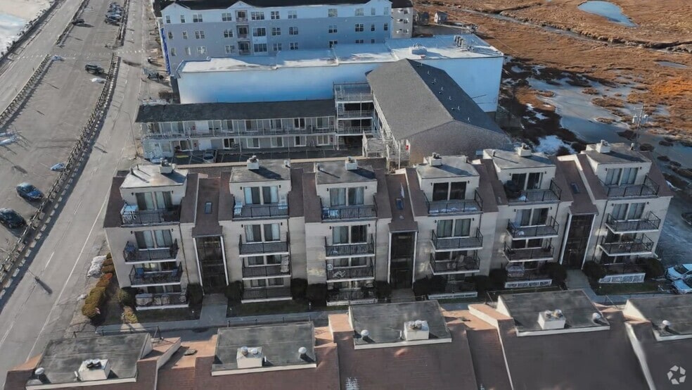 461 Ocean Blvd unit A7, Hampton, NH 03842 - photo 2