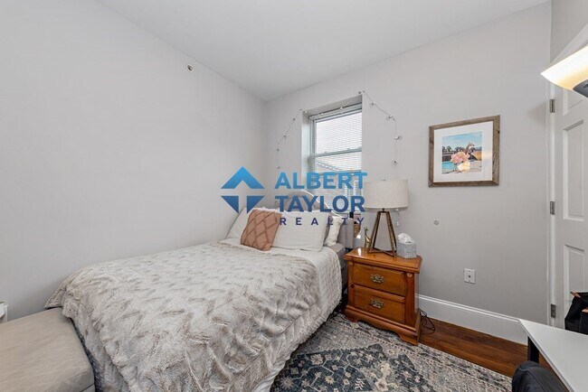 16 Sewall St unit 3, Roxbury Crossing, MA 02120 - photo 2