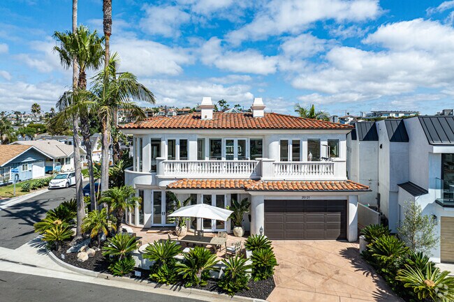 Lantern Village’s real estate includes Spanish-style homes.