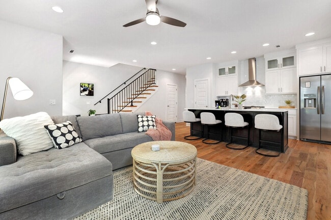 2345 E Amherst Alley unit ID1221843P, Fayetteville, AR 72703 - photo 2