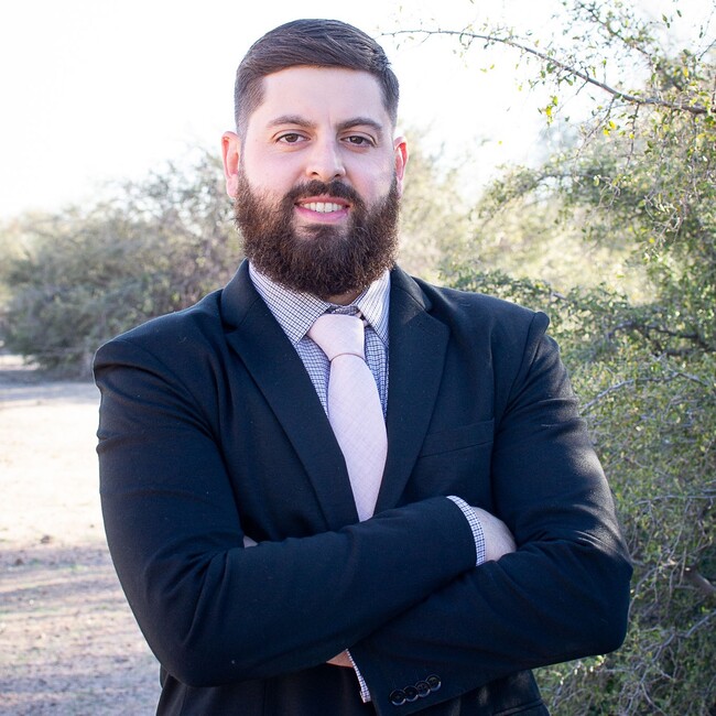Agent Photo