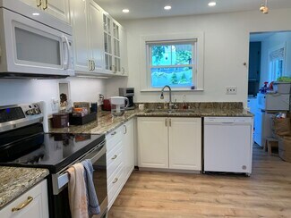 137 Prospect Ave, Quincy, MA 02170