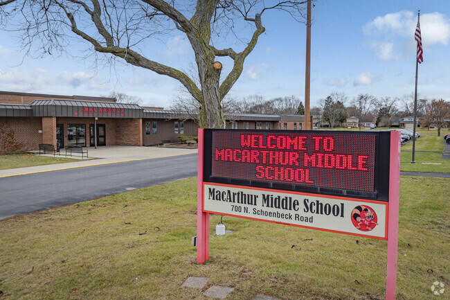 Macarthur Middle School