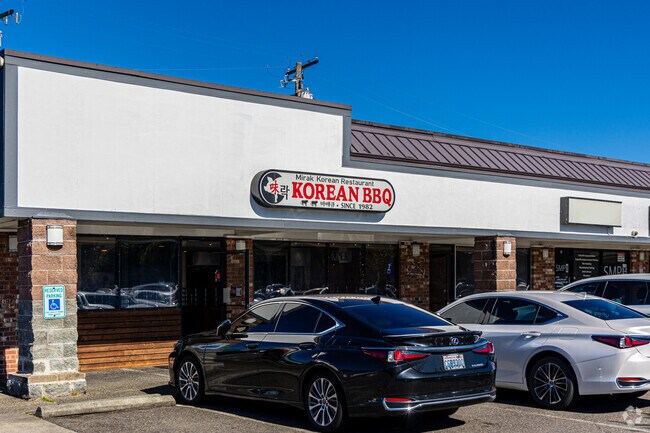 Mirak Korean offers authentic Korean dish's in Federal Way.