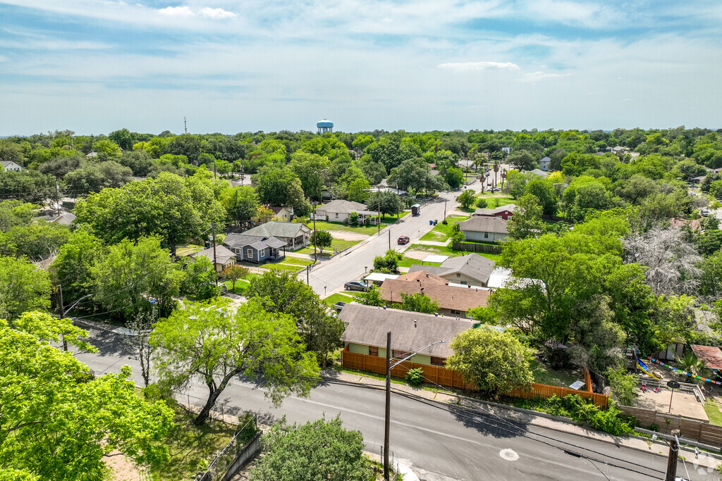 1303 Rigsby Ave, San Antonio, TX 78210 | Homes.com