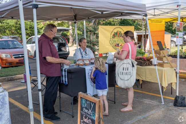 Residents and visitors can get fresh produce at the local farmers market.