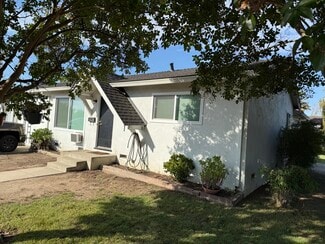 1101 S Ham Ln Unit Duplex, Lodi, CA 95242