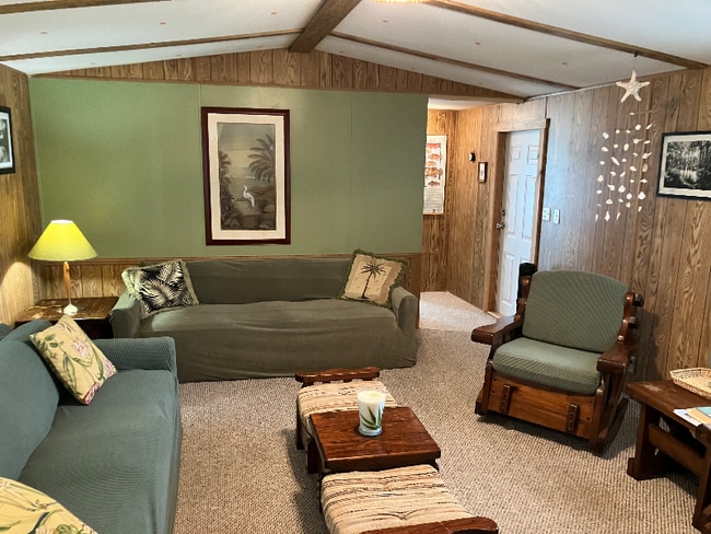 1228 Chokoloskee Dr, Chokoloskee, FL 34138 - photo 2