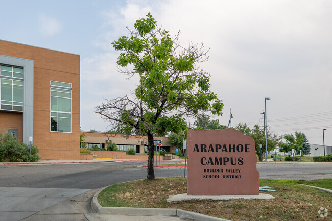 Boulder Universal is based out of the Arapahoe High School Campus.