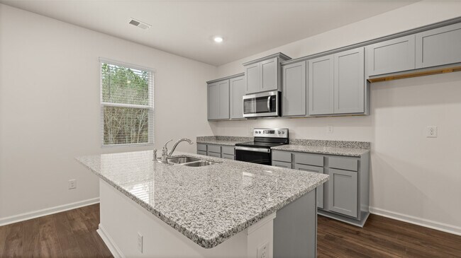 605 Lobelia Way, Locust Grove, GA 30248 - photo 6