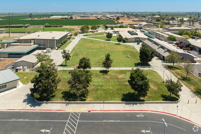 Riverdale High School prepares students for higher education.