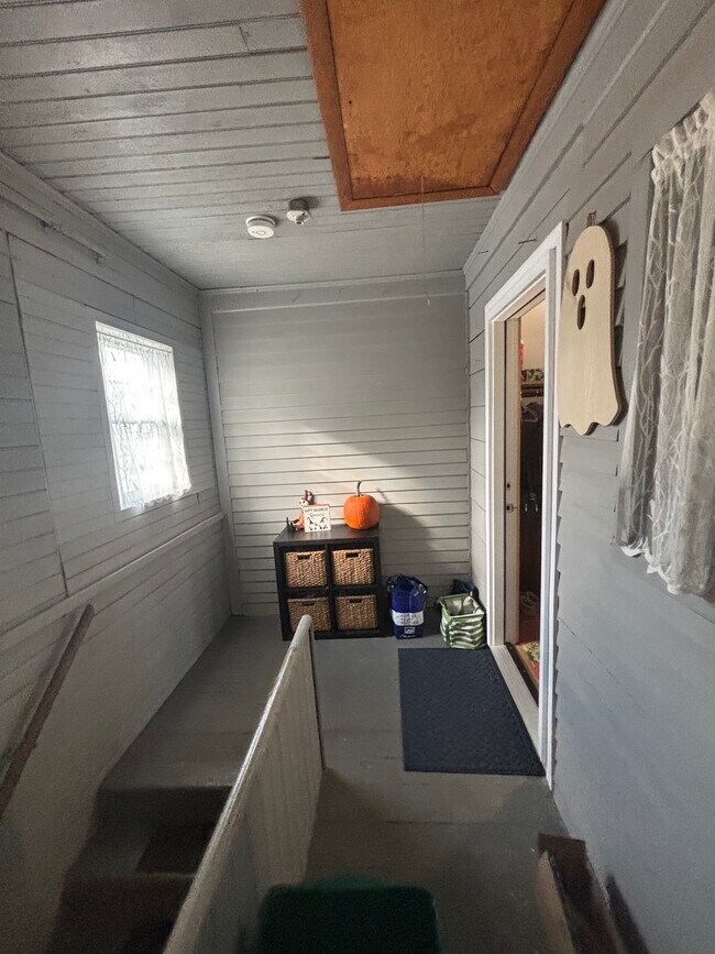 460 Burncoat St unit 460B Burncoat Street, Worcester, MA 01606 - photo 4