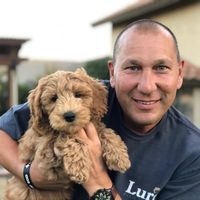 Agent Photo