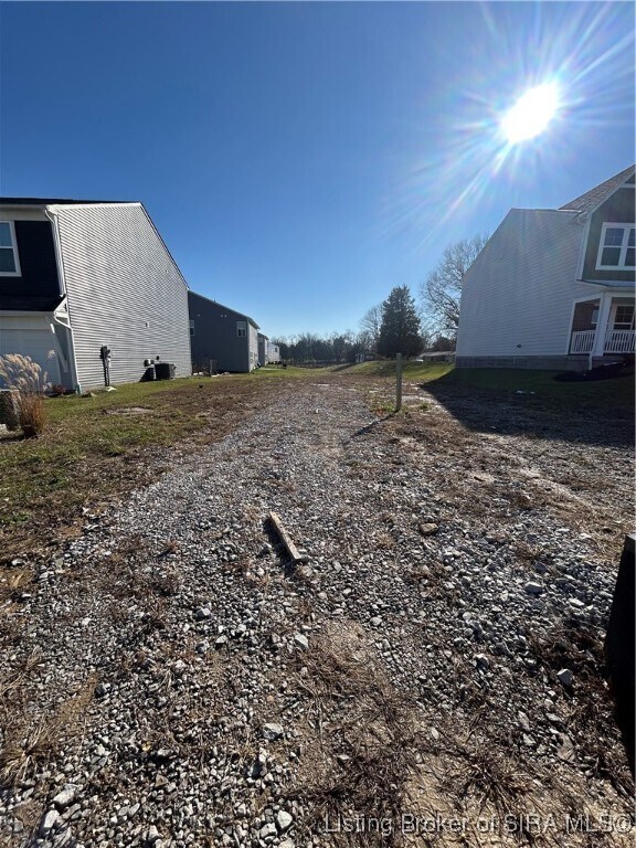 108 Patriot Loop, Sellersburg, IN 47172