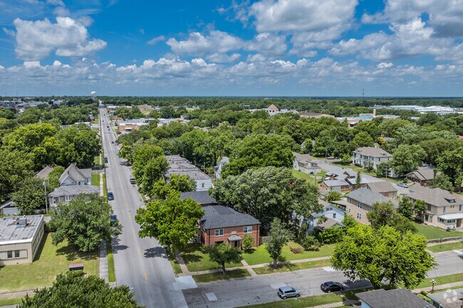 Gray residents can get across Joplin using 4th Street.