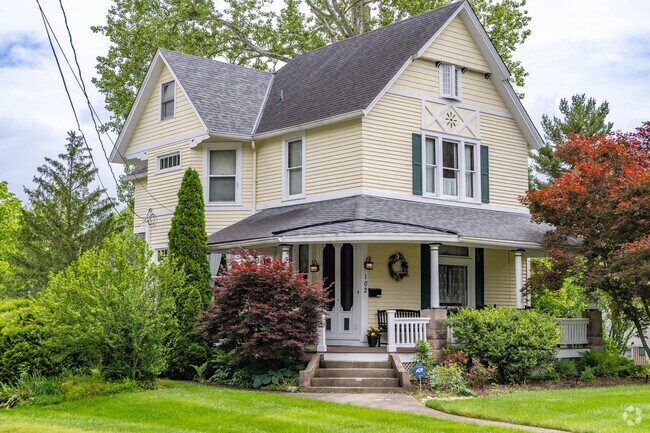 Housing in Milford has homes dating back to the early 1900's.