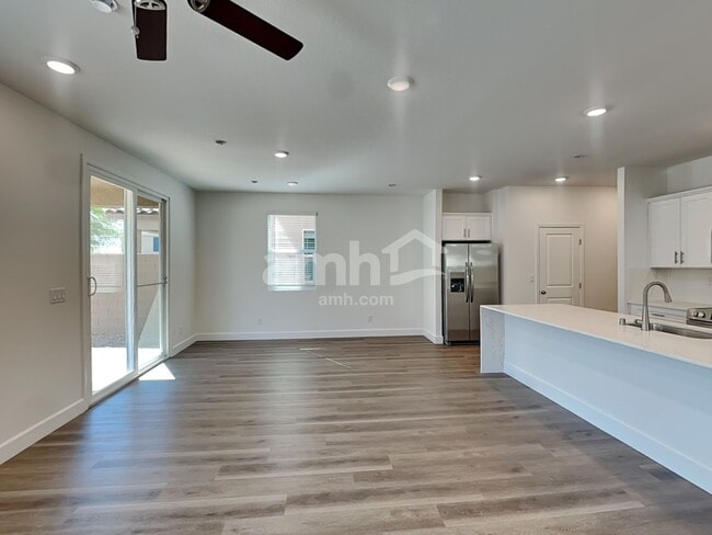 4552 Camden Bridge St, Las Vegas, NV 89147 - photo 6