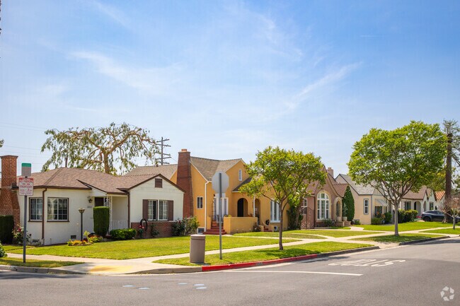Emery park is filled with quiet sun soaked residential streets.