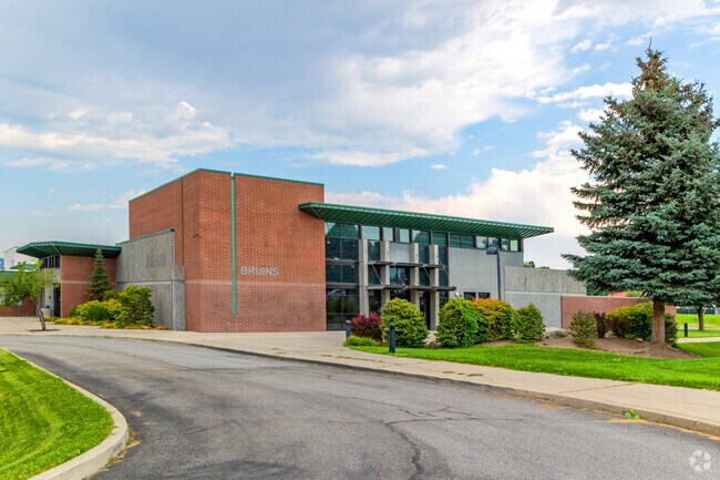 Greenacres Middle is the fourth-best public middle school in Spokane County.