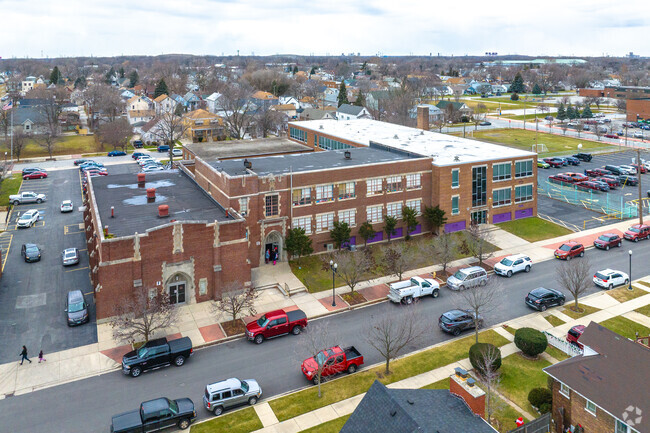 St Casimir School features a wonderful 1900's design.