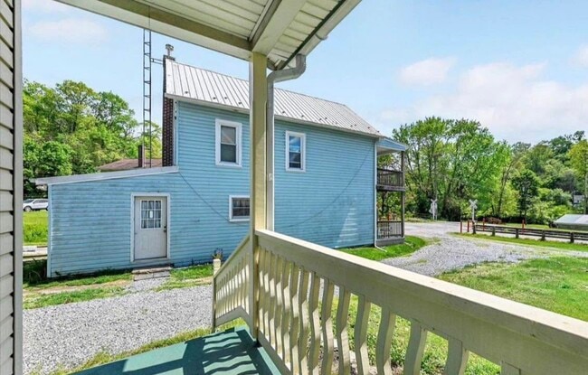 3312 Boose Rd, Glen Rock, PA 17327 - photo 2