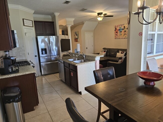 7596 Assembly Ln, Reunion, FL 34747 - photo 4