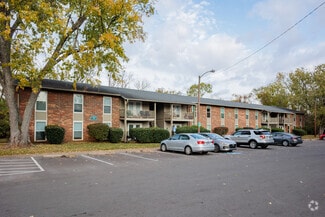 118 E Kingwood Dr, Murfreesboro, TN 37130