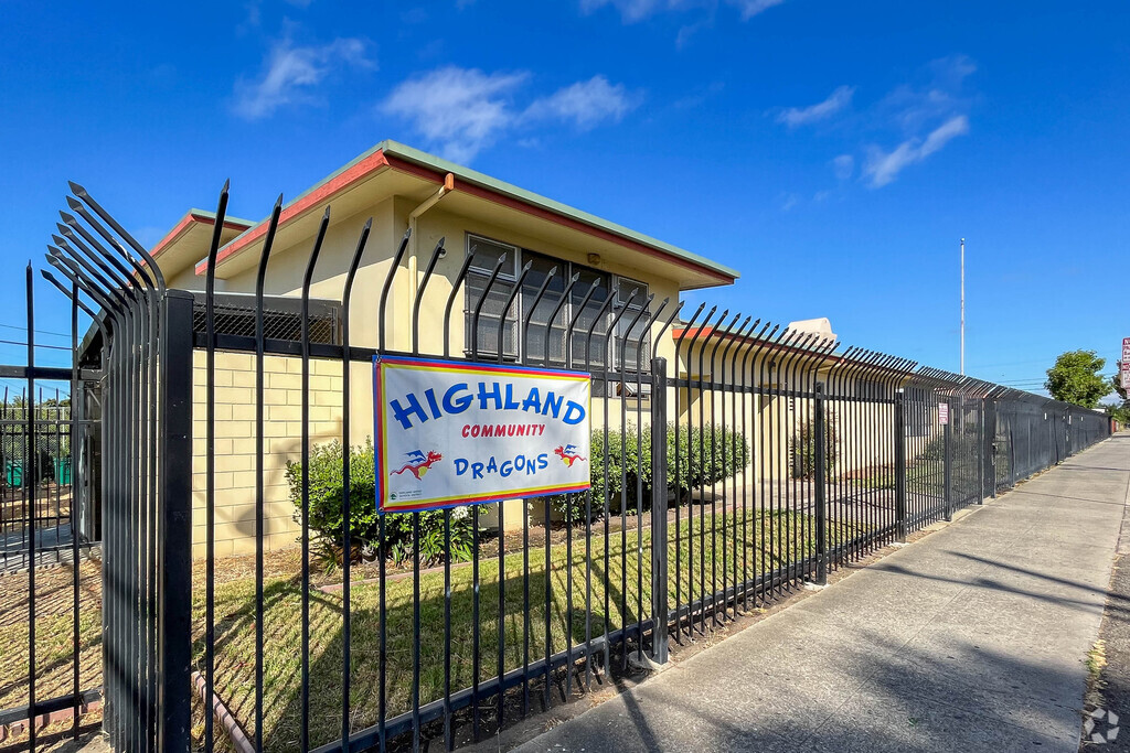 Highland Community School is an amazing, inspiring, passionate place of learning in Oakland.