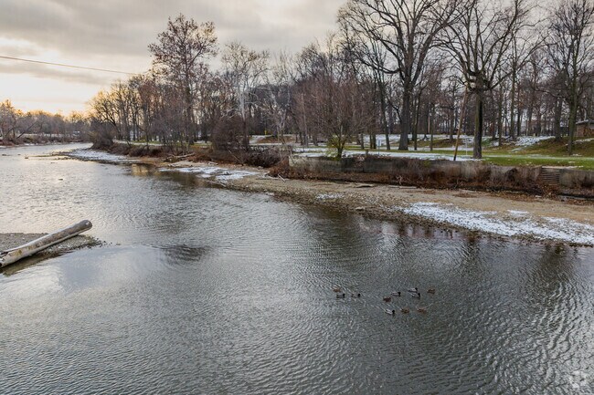 Johnny Appleseed Park runs along the beautiful St Joseph River in Fort Wayne.