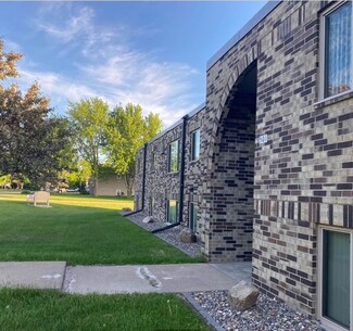 501 Suncrest Dr, Avon, MN 56310