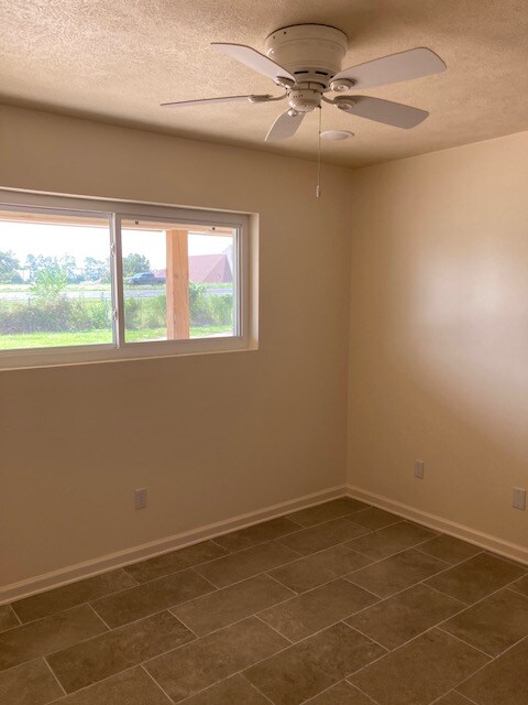 3322 Kingham Rd unit 3, Lake Charles, LA 70601 - photo 3