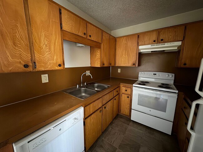 2211 Cascade Dr unit B, Killeen, TX 76549 - photo 5