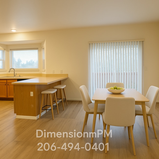 Heart of Renton! Amazing 4 bed, 3.5 bath Renton townhome in a desirable location! Easy self showi..., Renton, WA 98055 - photo 4