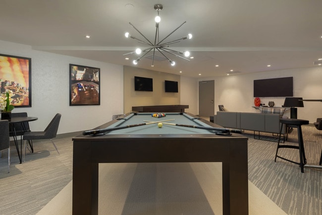 19 East, Bayonne, NJ 07002 - photo 7