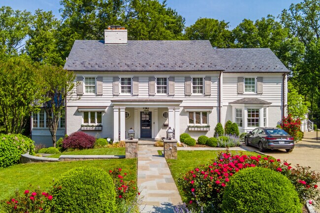 Many residents in the Chevy Chase Lake neighborhood take pride in their flourishing flowers.