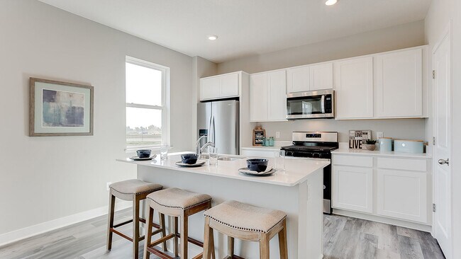 1878 Rainier Dr unit 36208096, Shakopee, MN 55379 - photo 5