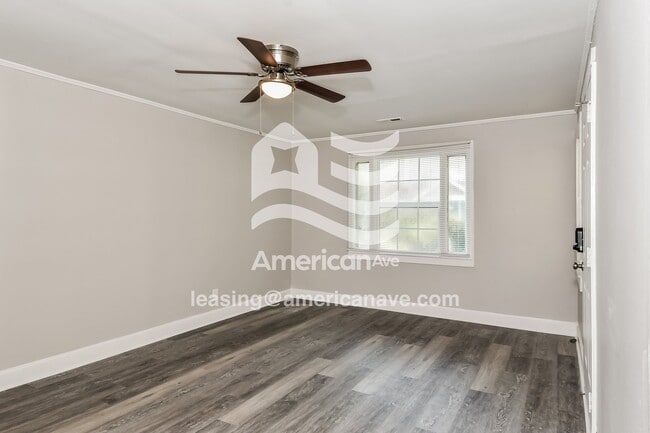 613 Chesnut St, Camden, SC 29020 - photo 5