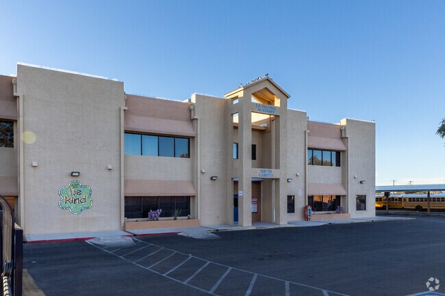 La Paloma Academy k-8 school in Tucson, AZ provides an exceptional K-8 educational environment