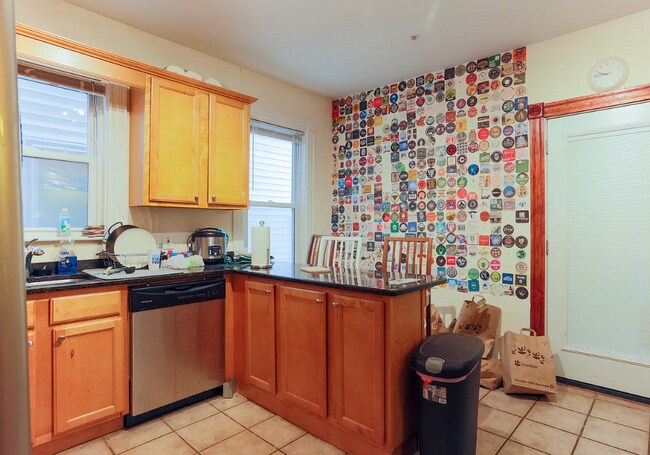 70 Calumet St unit 1, Roxbury Crossing, MA 02120 - photo 2