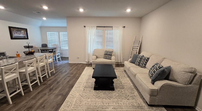 713 Meadow Creek Ln, Josephine, TX 75189 - photo 3