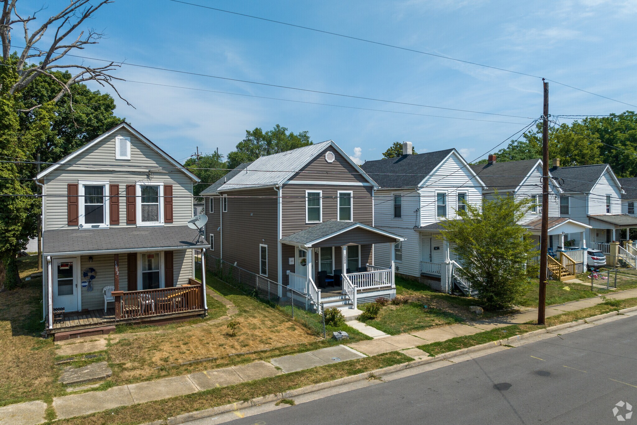 Newly constructed homes popping up around Belmont.