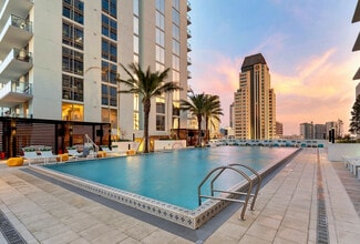 225 1st Ave N, Saint Petersburg, FL 33701