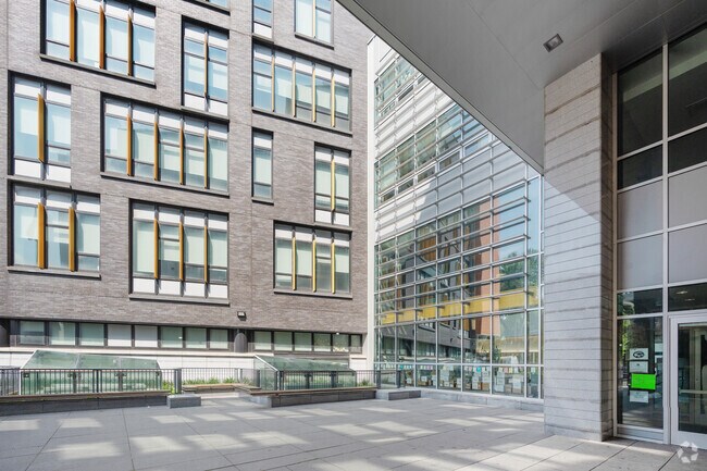 PS 130 Parkside in Brooklyn is ranked #778 in New York Elementary Schools.