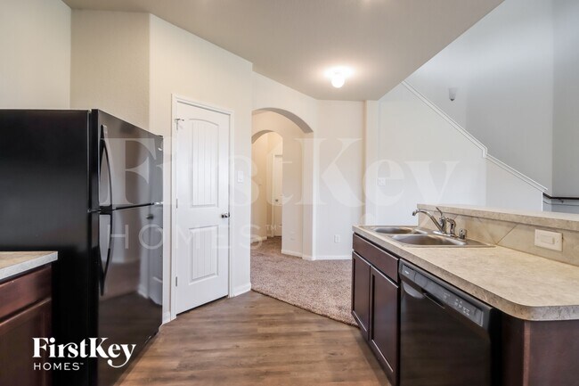 15825 Roberto Clemente Ct, Splendora, TX 77372 - photo 6